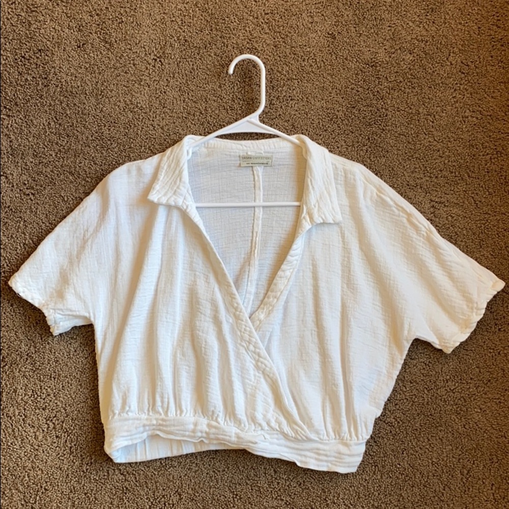 BEAUTIFUL URBAN OUTFITTERS BLOUSE